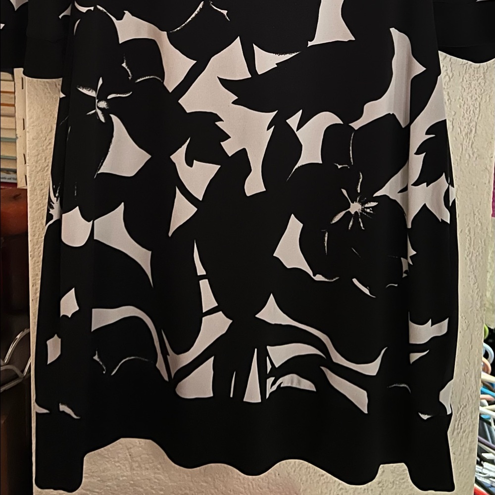 White House Black Market dress S